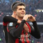 Selebrasi Christian Pulisic usai merobek gawang Verona. (X/acmilan)