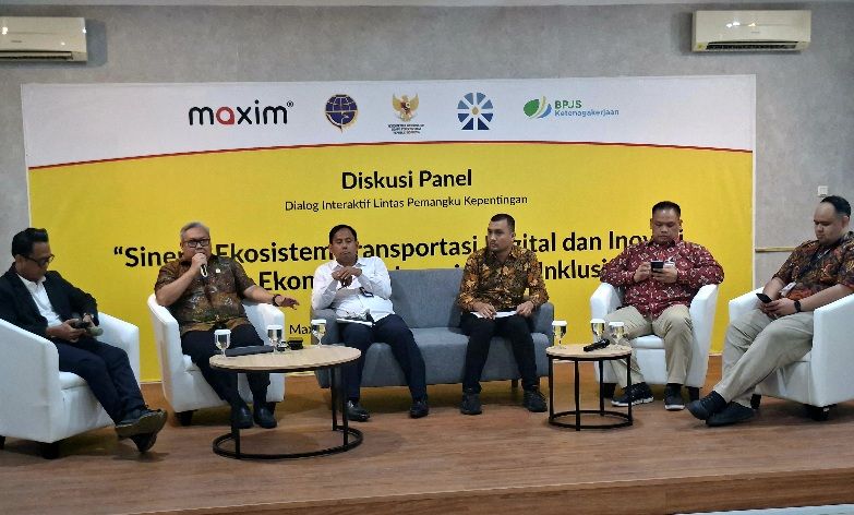Maxim Indonesia menggelar diskusi panel dan dialog interaktif lintas pemangku kepentingan bertajuk “Sinergi Ekosistem Transportasi Digital dan Inovasi untuk Ekonomi Indonesia yang Inklusif” di Kantor Pusat Maxim, Pejaten, Jakarta Selatan, Kamis (11/12/2025).