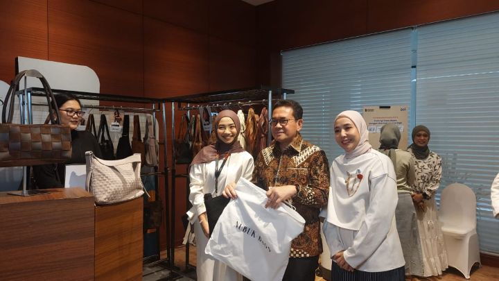 Momen kebersamaan di Jakarta Modest Summit 2026 yang menjadi wadah penguatan industri modest fashion Tanah Air: Foto: Ipol.id/Vinolla Romadhona