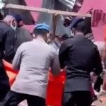 Brimob Polda Sumatera Utara menemukan bahwa jenazah yang baru dievakuasi tim adalah ibu kandungnya sendiri. Foto: Tangkap layar IG @brimobpoldasumut