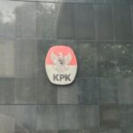 Logo KPK di Gedung Merah Putih. Foto: Dok ipol.id/Yudha Krastawan