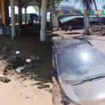 Banjir bandang dan longsor di Pidie Jaya, Aceh, memang mulai surut, namun warga masih menghadapi kondisi memprihatinkan akibat endapan lumpur setinggi hampir dua meter yang mengubur rumah dan kendaraan. Foto: Tangkap layar IG @fakta.indo