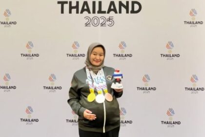 Medina Warda Aulia, atlet catur Indonesia sukses mempersembahkan satu emas, satu perak, dan satu perunggu untuk Merah Putih. Foto: Kemenpora