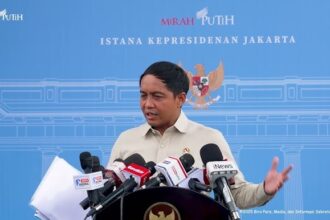 menhut raja antoni
