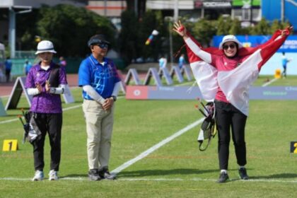 Indonesia berjaya di nomor panahan beregu putri dan putra SEA Games 2025. Foto: kemenpora