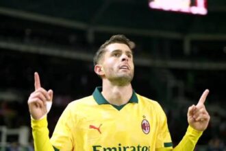 Bomber Christian Pulisic mencetak dua gol saat AC Milan menang comeback 3-2 atas Torino pada giornata ke-14 Liga Italia 2025-2026 di Stadio Olimpico di Torino, Selasa (9/12/2025) dini hari WIB. (Foto: X @acmilan)