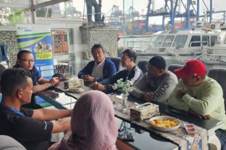 Sinergi Pertemuan tim Kantor Cabang BPJS Ketenagakerjaan Jakarta Menara Jamsostek dengan Serikat Pekerja Pelabuhan Terminal Kendaraan Indonesia (SPPTKI) di Jakarta. (foto BPJS Ketenagakerjaan)
