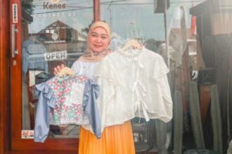 Kenes Lalita berhasil kembangkan bisnis busana anak wastra khas Jepara berkat dukungan BRI dan LinkUMKM. Foto: Dok BRI
