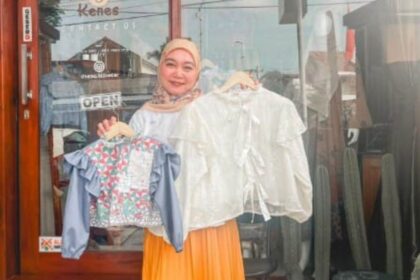 Kenes Lalita berhasil kembangkan bisnis busana anak wastra khas Jepara berkat dukungan BRI dan LinkUMKM. Foto: Dok BRI