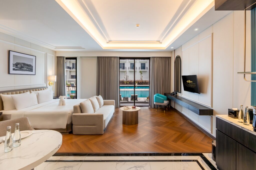 Eminence Global operasikan dua hotel bintang lima di Puncak dan Bandung. (dok. Eminence Global)