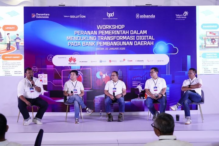 Telkom bersama Asbanda menggelar Workshop Asbanda & BPD Seluruh Indonesia sebagai upaya mendorong percepatan transformasi digital Bank Pembangunan Daerah di Batam, Kamis (22/1). Foto: Telkom Indonesia