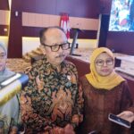 Ketua LPSK Brigjen Pol (Purn), Achmadi memeberikan keterangan kepada awak media di kantor LPSK Jakarta, Jumat (2/1/2026). Foto: Joesvicar Iqbal/ipol.id