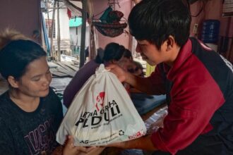 Artha Graha Peduli melalui PT Makmur Elok Graha melaksanakan Program Pasar Murah di sejumlah wilayah Kepulauan Riau. Foto: Ist