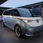 Volkswagen Luncurkan ID. Buzz BOZZ White Signature Edition 