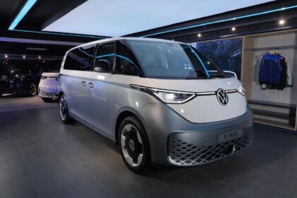 Volkswagen Luncurkan ID. Buzz BOZZ White Signature Edition 