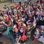 Suasana siswa-siswi SD Negeri 1 Karang Baru, Kabupaten Aceh Tamiang, mengikuti kegiatan belajar mengajar hari pertama semester genap Tahun Ajaran 2025/2026, dalam kondisi pascabanjir di Kabupaten Aceh Tamiang, Provinsi Aceh, Senin (5/1/2026). Foto: Ist