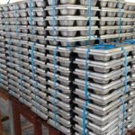 Ilustrasi, Tumpukan baki makanan MBG Makanan bergizi gratis. Foto: Istock @Ika Rakhmawati Hilal