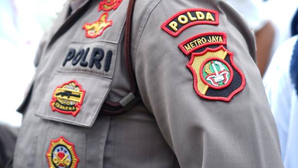 Ilustrasi, Oknum polisi berinisial FE ditangkap usai mencuri sepeda motor milik rekan sesama anggota di Polresta Deli Serdang. Pelaku kini dijerat pidana dan terancam sanksi PTDH. Foto: Istock @Poetra RH