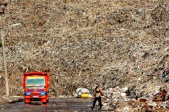 Sampah yang berada di Bantar Gebang menjadi harta Karun untuk pembangunan PLTSa Jakarta. Foto: Ist