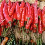 Ilustrasi cabai segar dari kebun. Foto: Istcok @christian_sutheja