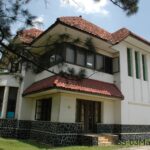 Asrama sebagai Ruang Tempa Karakter Sejak awal 1960-an hingga kini, rumah di Jalan Flores No. 1 berfungsi tanpa putus sebagai Asrama Mahasiswa Sulawesi Selatan LONTARA—kurang lebih tujuh dekade lintasan generasi.