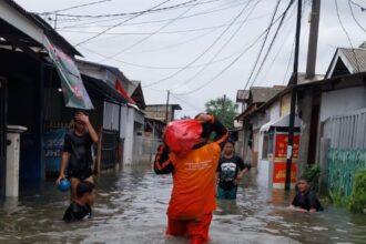 Kondisi pemukiman warga di RW 07, Kelurahan Cakung Barat, Kecamatan Cakung, Jakarta Timur, kerap kali dilanda banjir ketika hujan dengan intensitas tinggi mengguyur wilayah itu belum lama ini. Foto: Ist