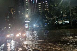 Akibat hujan seharian, Kamis (29/1/2026) banjir masih terpantau di kawasan Cawang, Jakarta Timur.(Foto istimewa)