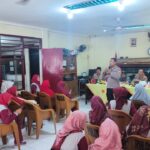 Direktorat Pembinaan Masyarakat (Ditbinmas) Polda Metro Jaya saat menggelar kegiatan penyuluhan kepada organisasi wanita/PKK di Kantor Sekretariat RW 10 Cipinang Melayu, Jalan Harapan 6 No. 40 RT 07 RW 10, Kelurahan Cipinang Melayu, Kecamatan Makasar, Jakarta Timur, Jumat (30/1/2026). Foto: Dok Bid Humas PMJ