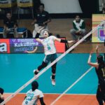 Pemain Jakarta Electric PLN Mobile, Poppy Aulia melakukan smash keras saat menghadapi Popsivo Polwan dalam lanjutan Proliga 2026 yang berlangsung di GOR Tri Dharma, Gresik, Jawa Timur, Jumat (30/1/2026). Foto: Dok PLN