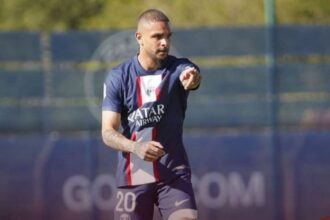 Bintang PSG Layvin Kurzawa Diisukan Merapat ke Persib Bandung