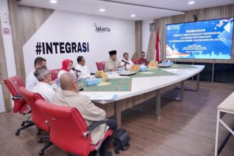 Menteri ATR/BPN saat melakukan arahan kepada jajarannya guna meningkatkan kapasitas dan pelayanan. Foto: Dok Humas