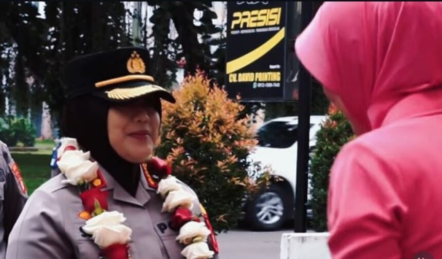 Komisaris Besar Pol. Sumarni, resmi menjabat Kapolres Metro Bekasi. Foto: ipol.id