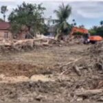 Upaya pembersihan lokasi terdampak bencana di Kabupaten Aceh Utara. Foto: BNPB