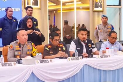 Polres Tangsel melaksanakan konferensi pers, Kamis (1/1/2026). Foto: Humas Polres Tangsel