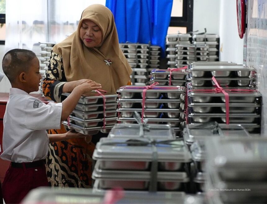 Ilustrasi makan bergizi gratis. Foto: BGN