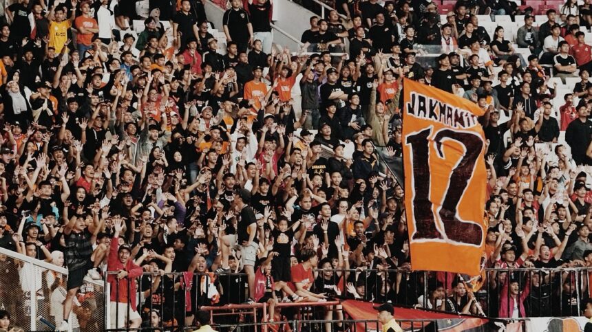 The Jakmania. Foto: Instagram @infokomjakmania