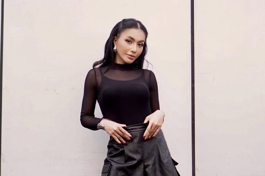 Denada. Foto: Instagram @denadaindonesia