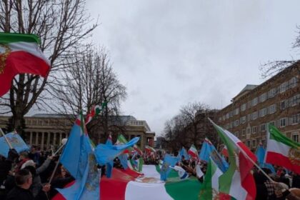 Situasi unjuk rasa di Iran. Foto: X @Fundji3