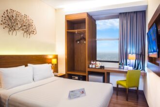 Pilihan hotel untuk staycation bersama keluarga. (dok. Grand Whiz Poins Simatupang)