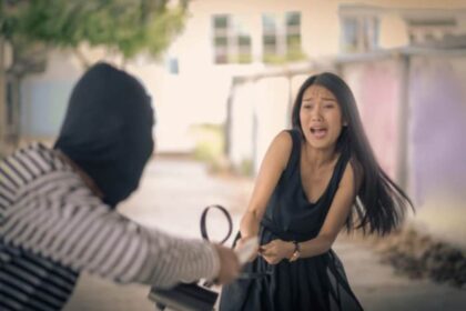 Ilustrasi jambret. Foto: Freepik