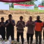 Kapolda Aceh Irjen Pol Marzuki Alibasyah saat meresmikan dimulainya pembangunan hunian tetap program Polri bagi masyarakat terdampak bencana, Selasa (13/1/2026).