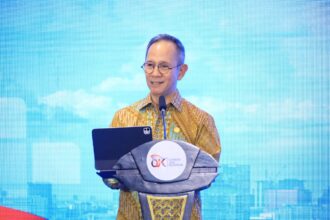 Ketua Dewan Komisioner OJK Mahendra Siregar,