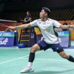 Aksi tunggal putra Indonesia, Moh. Zaki Ubaidillah pada babak perempat final Thailand Masters 2026 di Stadion Nimibutr, Bangkok, Thailand, Sabtu 30 Januari 2026. (Foto: PBSI/Deri Destan)