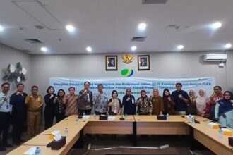 OMPAK: Kegiatan bersama antara BPJS Ketenagakerjaan Grogol dengan mitra Pusat Layanan Kecelakaan Kerja (PLKK). (foto BPJS Ketenagakerjaan)