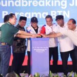 Prosesi groundbreaking pembangunannya JPO JIS-Ancol dilakukan langsung oleh Gubernur DKI Jakarta, Pramono Anung, dan sejumlah pejabat terkait.