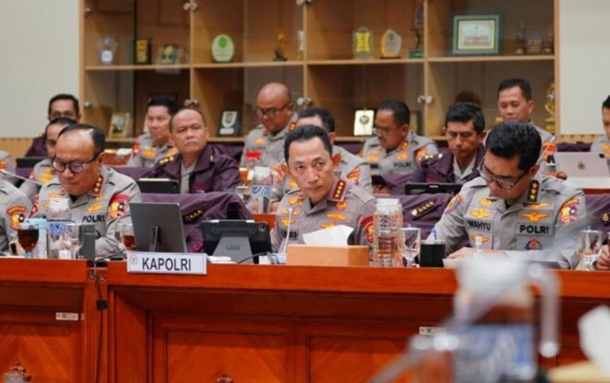 Kapolri Jenderal Pol Listyo Sigit Prabowo saat RDP dengan Komisi III DPR. Foto: Polri