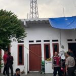 Suasana rumah kontrakan di Tanjung Priok usai empat anggota keluarga keracunan tiga meninggal dunia dan satu korban kritis. Polisi masih menyelidiki dugaan keracunan makanan. Foto: IG @jakut.info