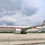 Pesawat Kepresidenan saat bertolak dari Halim menuju Inggris. Foto : Ist