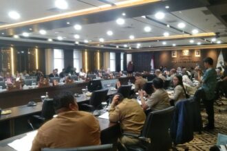 Komisi D DPRD DKI menggelar rapat laporan reses dan LKPJ APBD 2025.(foto dok ipol.id)
