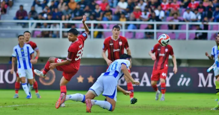 Persib Kian Mantap di Puncak Klasemen usai Gasak Persis Solo 1-0